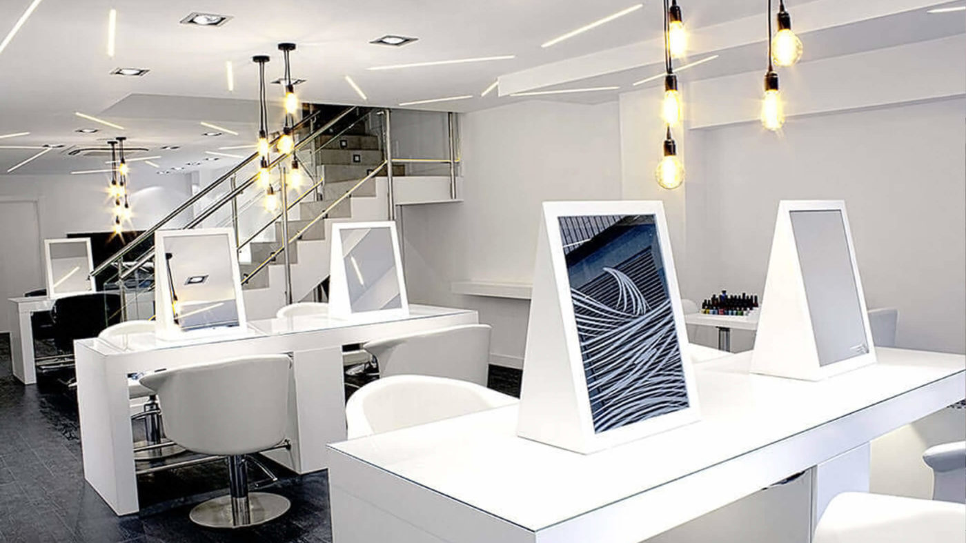 Salón de belleza y peluquería Hairkrone 05